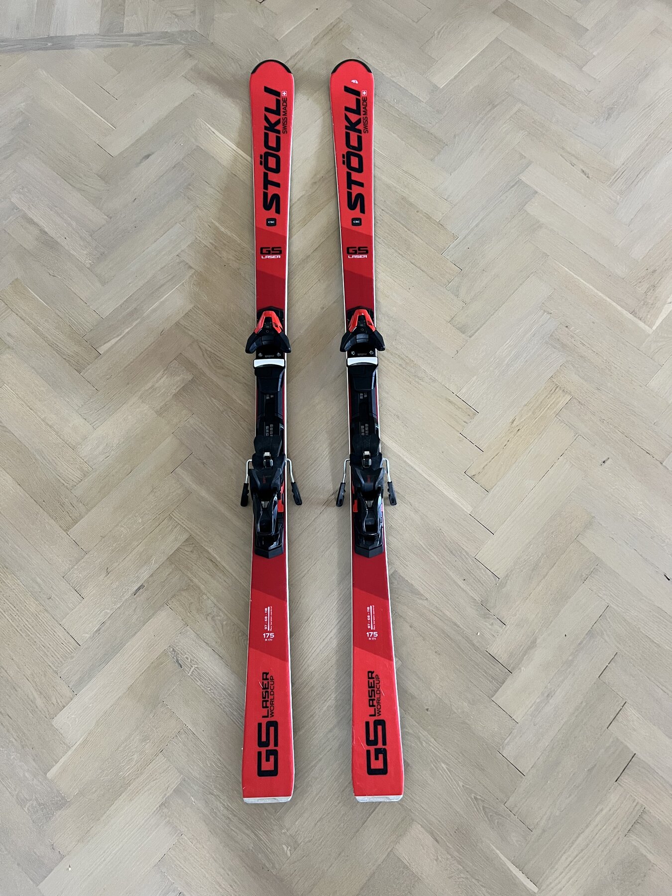 Säljes: Stöckli Laser GS 175 cm - Freeride