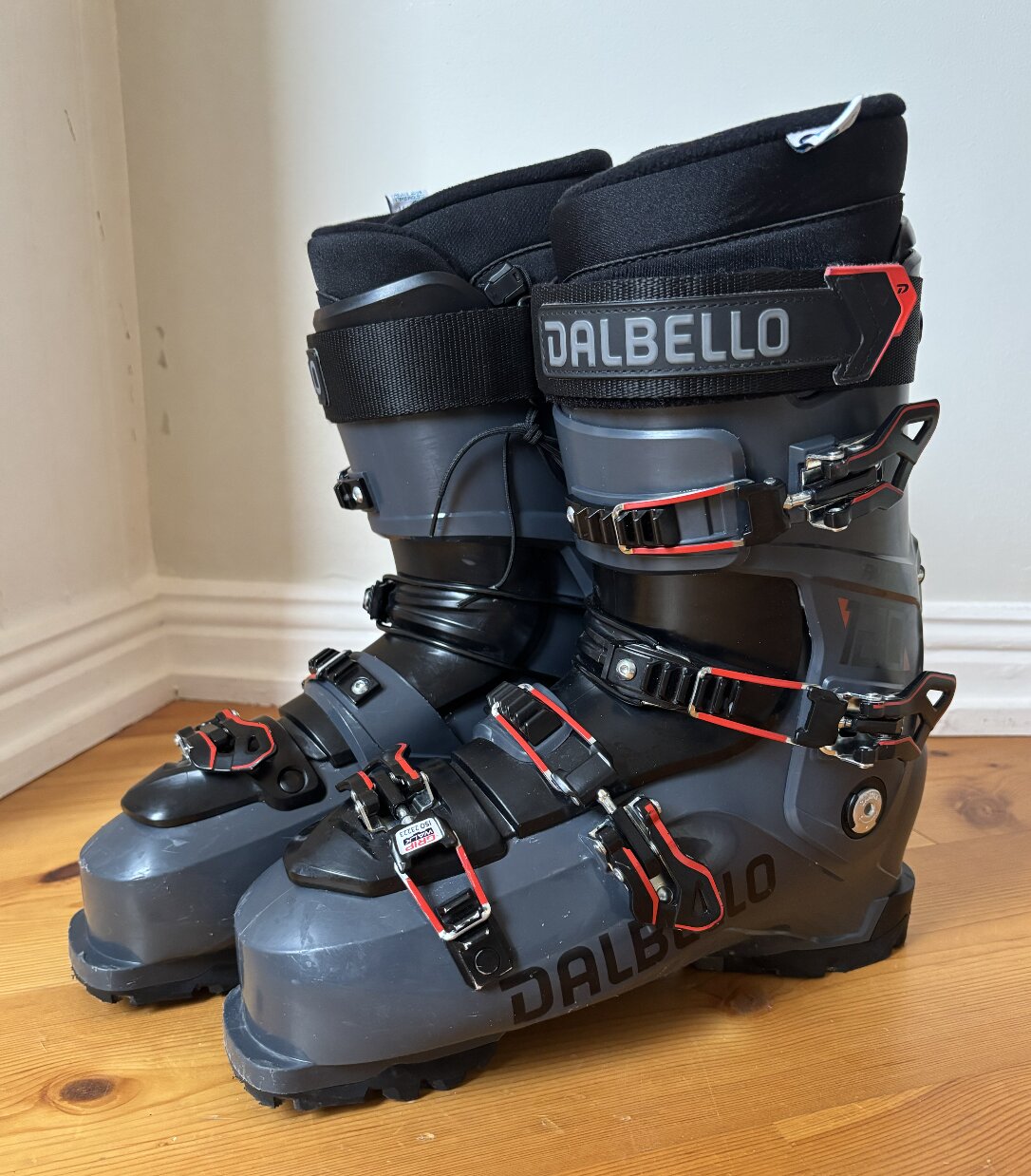 Säljes: Dalbello Panterra 120 GW – nyskick (29,5) - Freeride