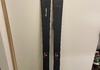 NYA/OBORRADE Armada Declivity 88 C + Strive 14 (176 cm) All mountain skidor säljes