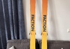 Faction Prodigy 2 + Pivot 15 All mountain skidor säljes