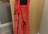 Peak Performance skaljacka (M) + skalbyxor med bib (L) Kläder säljes