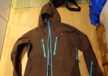 SKIDSTÄLL SWEET PROTECTION i GORE-TX Pro Shell storlek Medium Dam