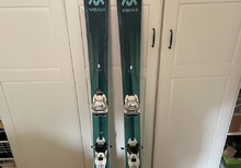 Völkl 96 damskidor med Marker bindningar