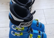 Garagetömning, slalomutrustning till barn mm i Åkersberga