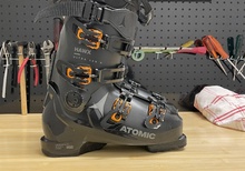 Atomic Hawx Ultra 130 S strl  26,5