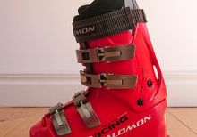Salomon Performa 25-25,5 cm skidjäxor alpin racing knappt använda
