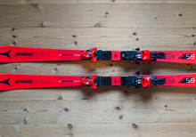 Alpinskidor 138 cm Atomic Redster S9 FIS Junior-RP slalomskidor - kan skickas