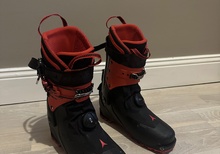 Atomic Backland Carbon BOA