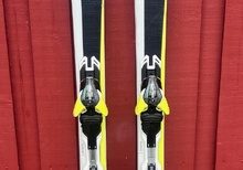 Stöckli Laser AX 183 cm + Salomon AM12 bindning 
