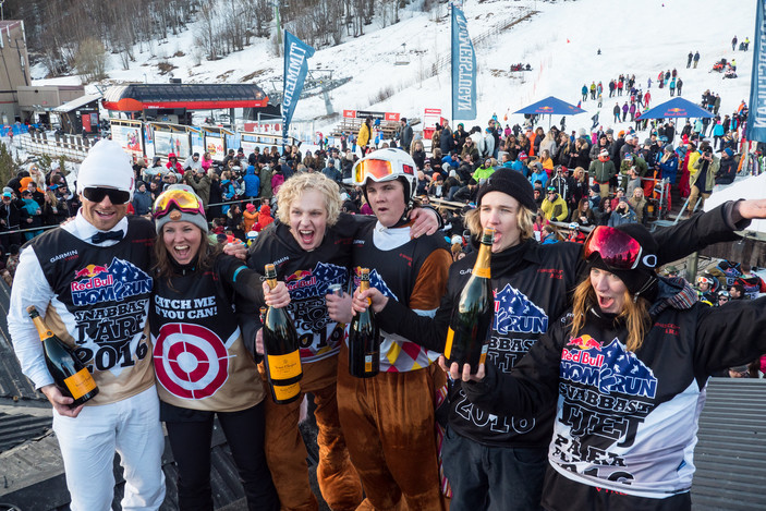 Bild från Red Bull Homerun 2016 Utklädnad & Mingel